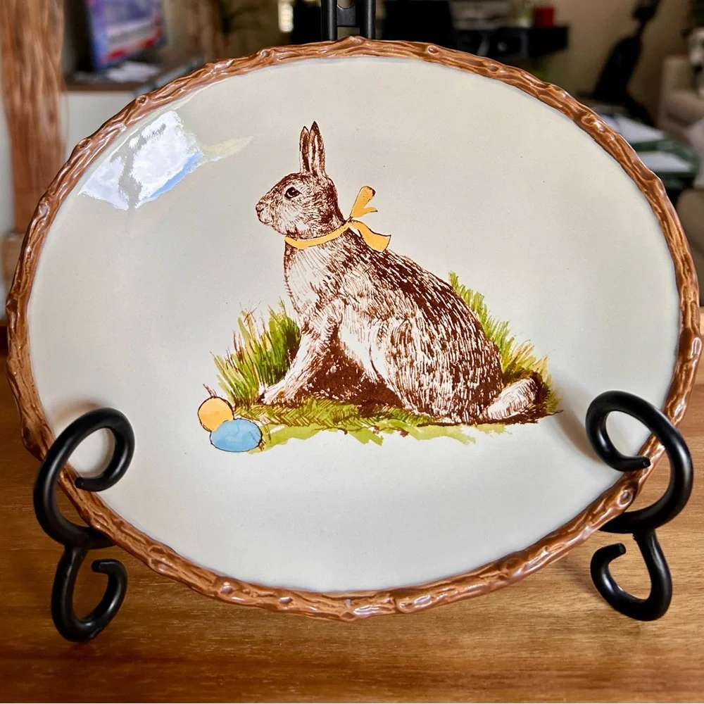 4 Williams Sonoma Meadow Bunny Salad Plates Brand New in Box